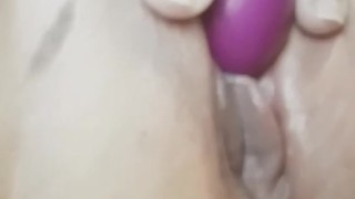 Freaky White THOT "Cindy Sweetz" Squirts All Over For Strangers!