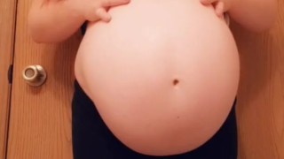 Tiny mama gives a sneak peak of her unborn while baby daddy showers