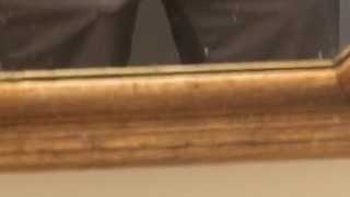 Boyfriend has a hands free orgasm with a full bladder!!