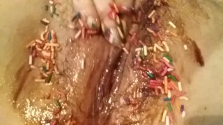 Chocolate syrup with Sprinkles My Pussy Pt2