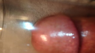 close up penis pump