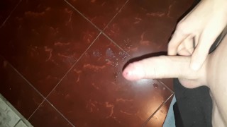 twink bathroom jerking
