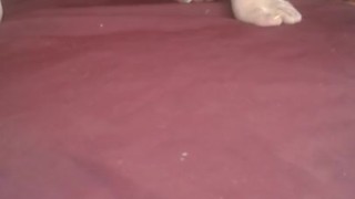 Мастурбирую пока муж на работе 2