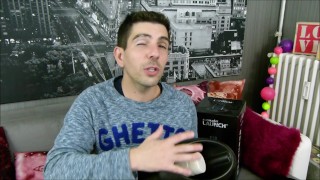 FLESHLIGHT LAUNCH by KIROO – Le robot qui transforme les masturbateurs !!