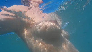 The guy picked up a naked girl on the beach, natural big tits, relax music