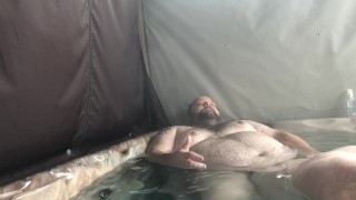 More hot tub fun avec mon très bon French-Canadian twink chaser sub boy