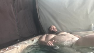 More hot tub fun avec mon très bon French-Canadian twink chaser sub boy