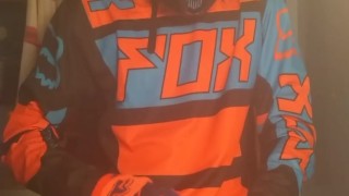 EGLAN SNIFF GLOVES AND CUMS