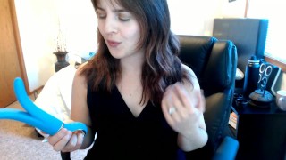 Toy Review - ft G Vibe 2 (Betty's Toybox)