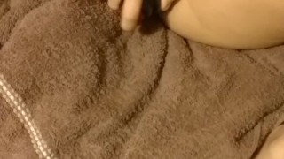 Latina Squirt with Big Black Dildo