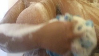 Bbw shower play