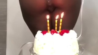 Farting on Cake