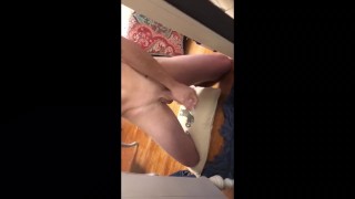 Athletic stud cums in mirror