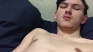 Barely Legal 19 y-o Frat Boy Solo