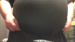 bellyrubbs thro a shirt