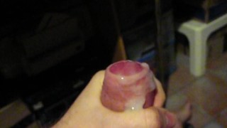 un petit volcan de sperme
