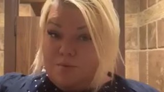 Being silly at work BBW flashing