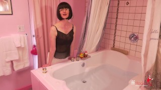 FFstockings - Have a wet dream with Julia the Naughty Teacher
