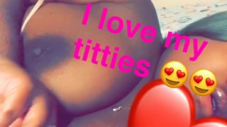 Soft titts