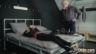 Hardcore cock sucking and pussy fucking from old man