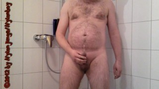 Singen beim Pissen