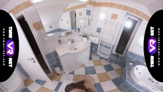 TmwVRnet.com - Linda Weasley - Brushing teeth with sperm