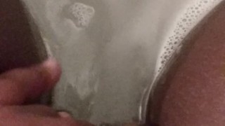 Bath time play
