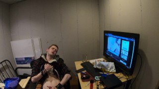 Gay Caught Watching STRAIGHT PORN [onlyfans.com/Flint-Wolf]