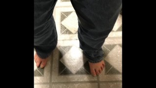 Peeing Myself Feels So Good