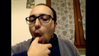 BlowJob Simulator: Playing with my tongue and sucking my fingers...