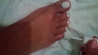 Painting my Toenails