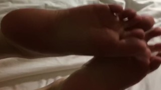 Delicate little foot tease from beautiful milf goddess