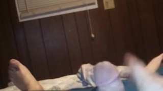 Board girlfriend at work need some help