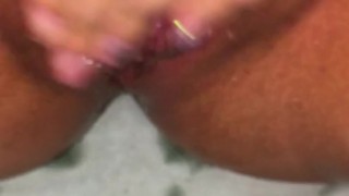 PUSSY OIL CUMS ON CAMERA