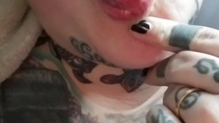 Split tongue milf, wanna watch me play?