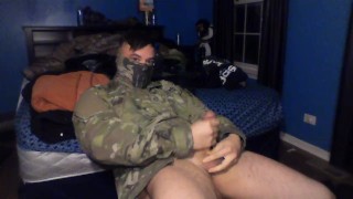 devonspain army guy jacks off