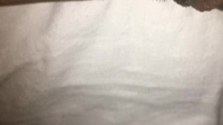 Quickie I need a helper