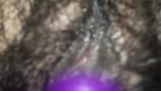 Rubbing my vibrator on my clit