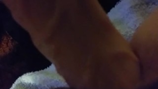 Male fucks hisself
