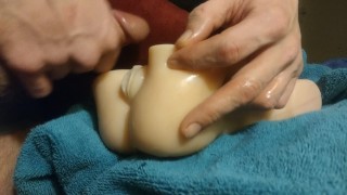 Moaning and groaning as I Creampie the sexdoll
