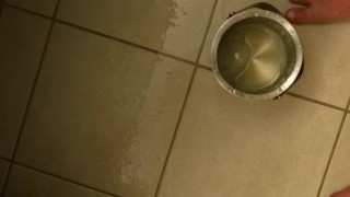 Sammy Austin Pissing and bathing foot in hotel ice bucket