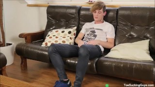 Casey Baxter Feet Lover Jerking Off