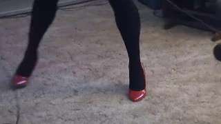 Vacuuming High Heels Fetish - ALHANA WINTER - Old Shoe Lover Clip