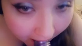I want to suck your cock
