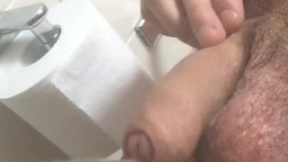 Teen bwc pissing