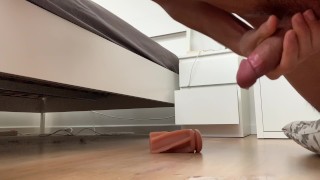 Twink slow motion unloading a lot of cum with a fleshlight