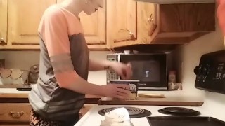 Sexy hard nipple teen milf eating ice cream from carton flashes perky small