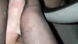 Padrona Darkshine si cambia le scarpe e stuzzica lo schiavo - parte 2