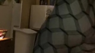 Girlfriend twerking