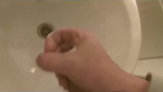 I like cumshot in the sink